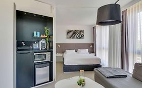 Novotel Suites Paris Issy Les Moulineaux